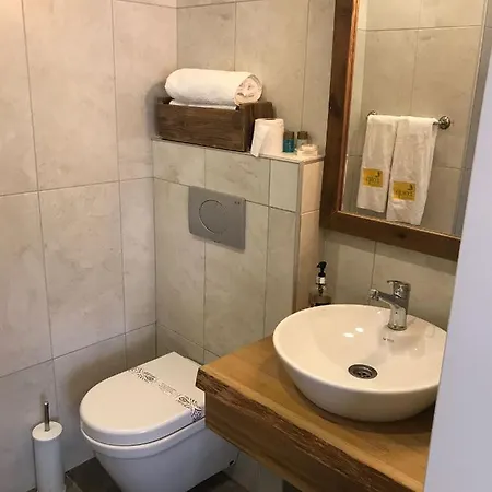 Roop Alacati Nocleg ze śniadaniem *